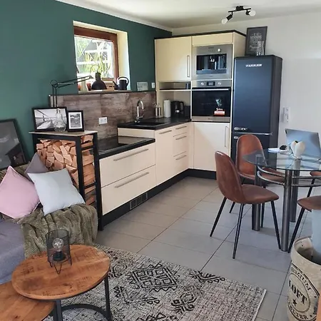 Ferienwohnung Maarburg Ulmen Buitenkant foto